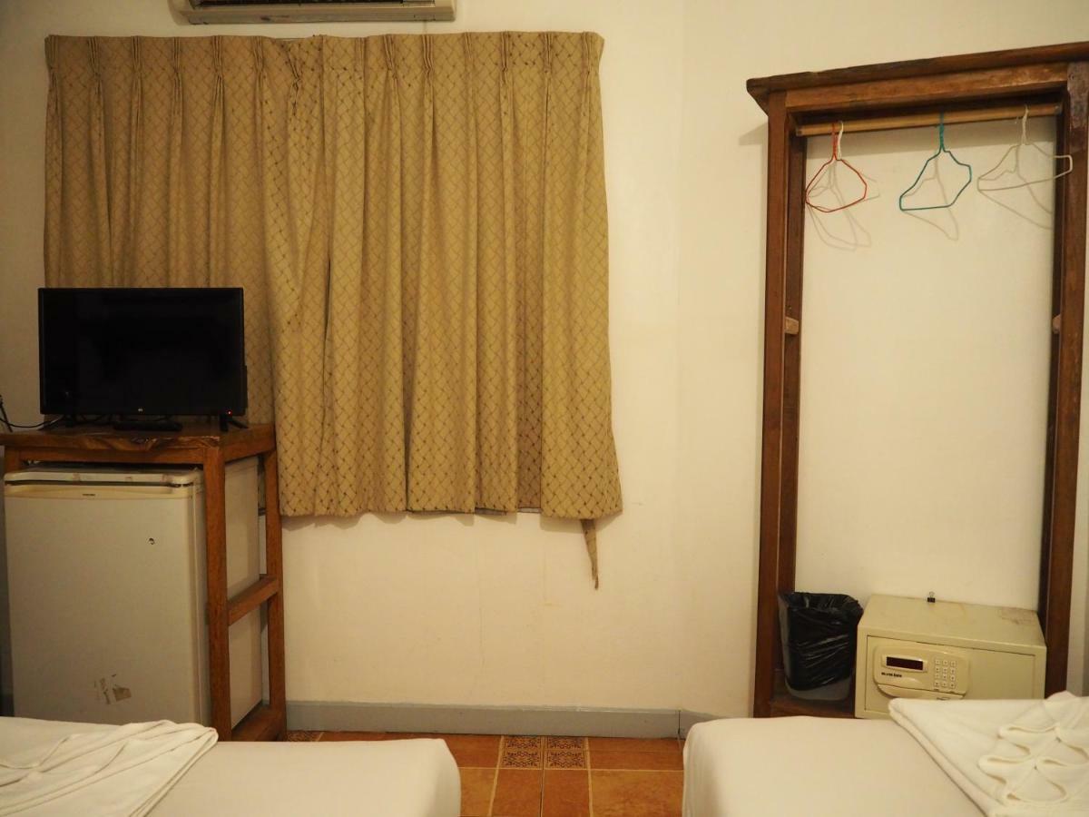 Patong Relax Guesthouse חדר תמונה